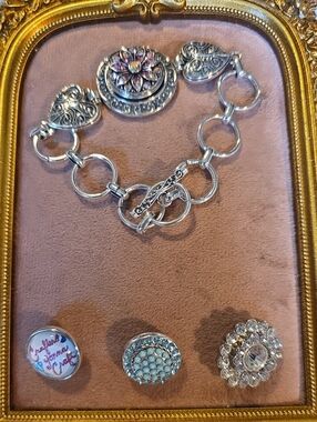 Vintage Interchangeable Snap Button Charm Bracelet Set W 4 Interchangable Snaps